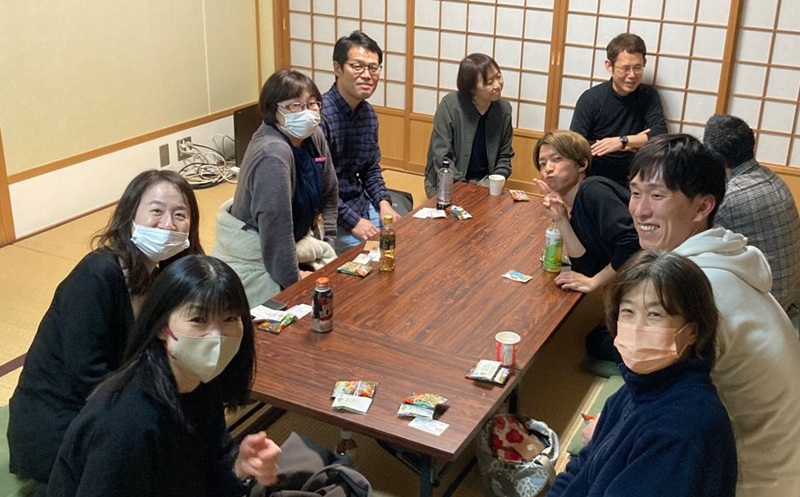 とみやすベース